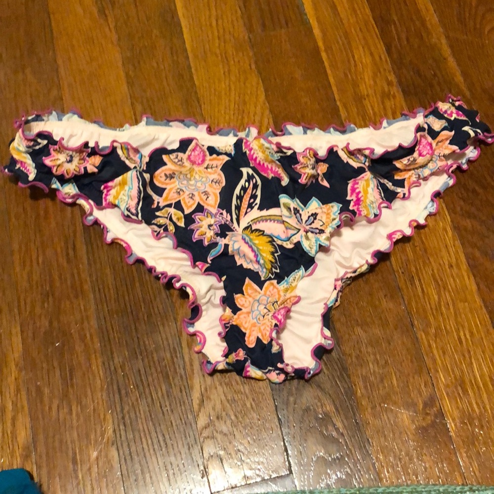 Floral bikini bottoms